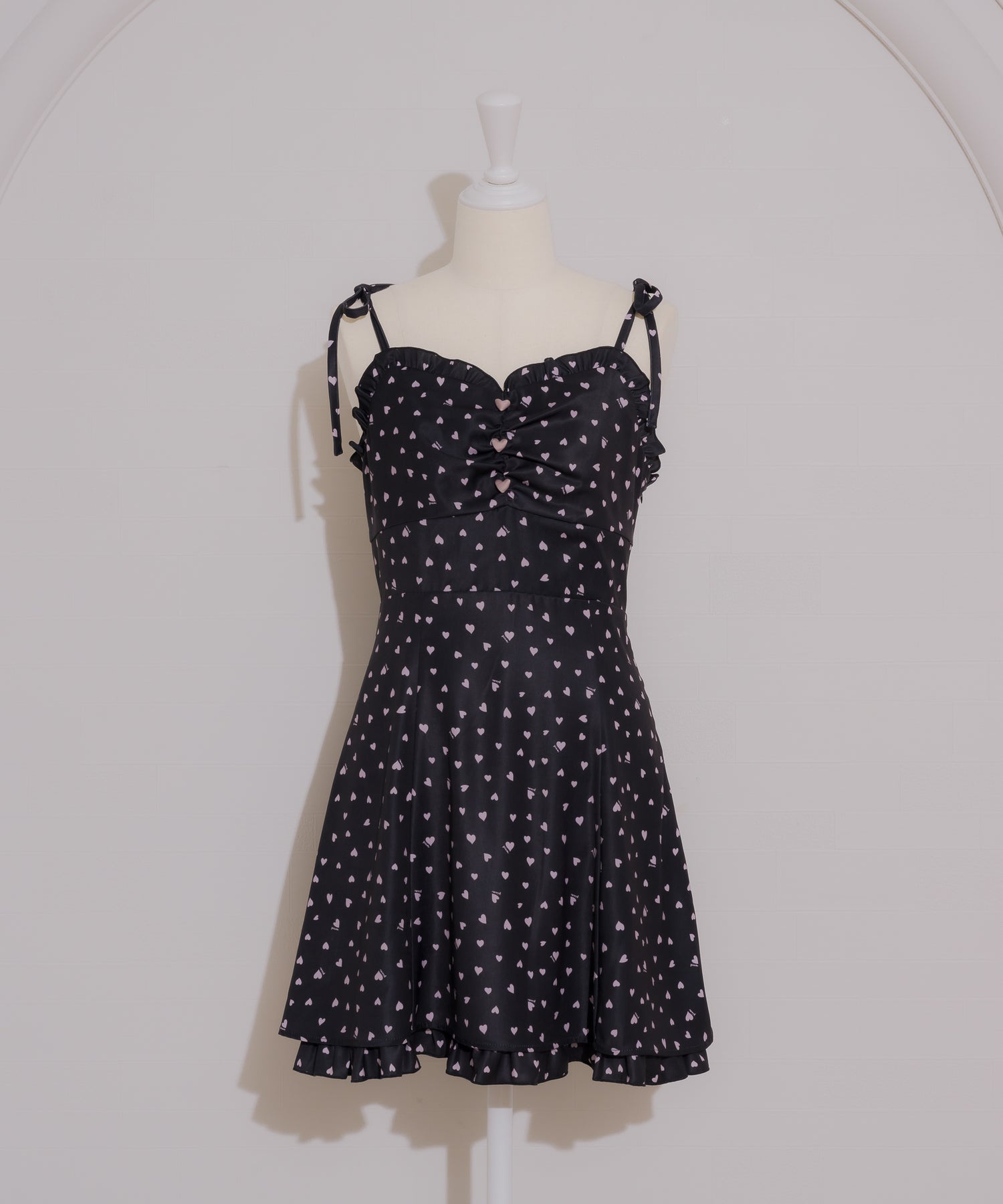 カラー:ブラック×ピンク