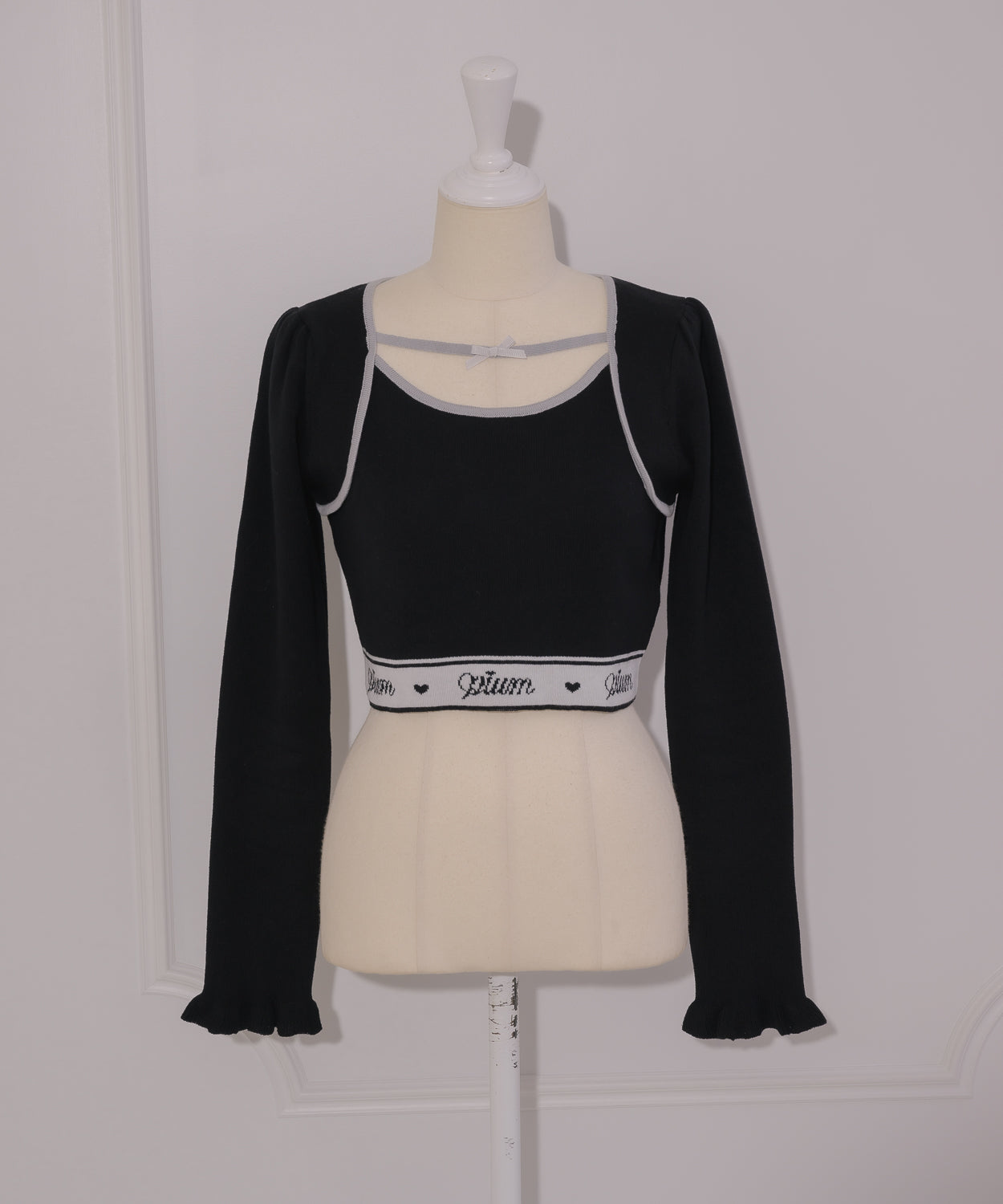 カラー:ブラック