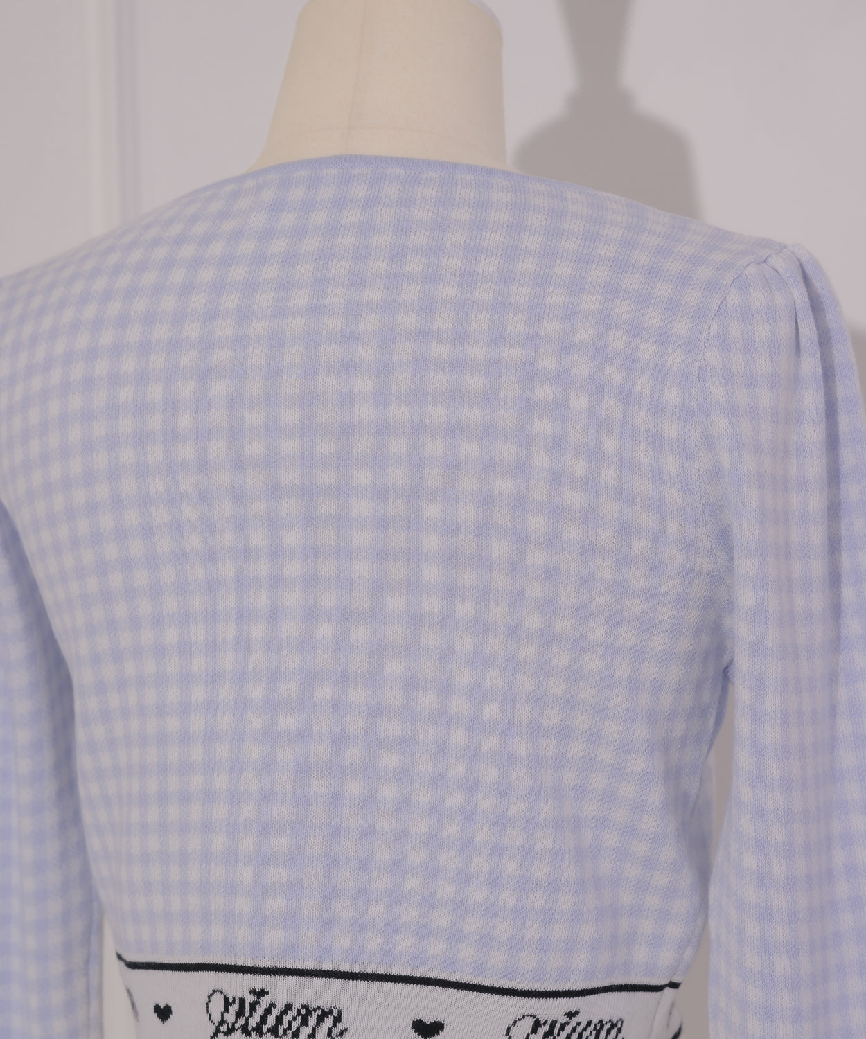 piumロゴラインリボンテープ長袖ニット