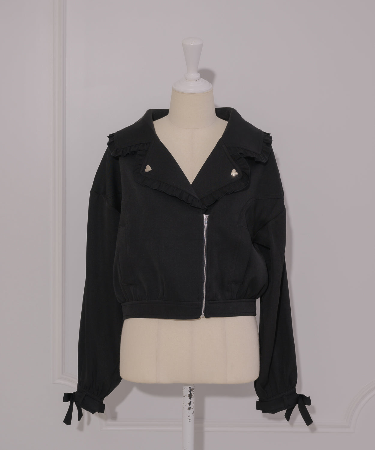 カラー:ブラック