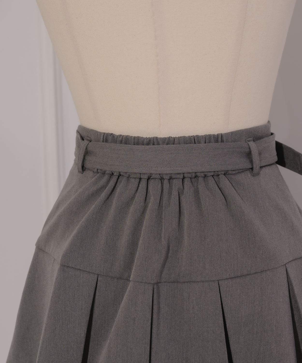 レザーフリルボックスプリーツミニスカート