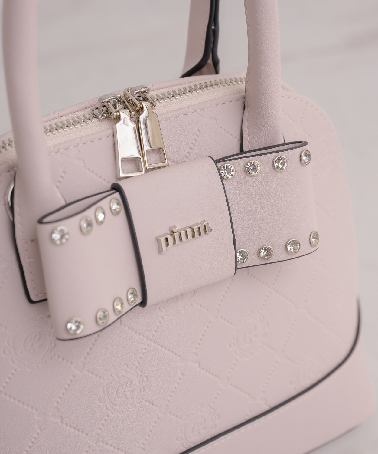 ビジューリボンモノグラムバッグ