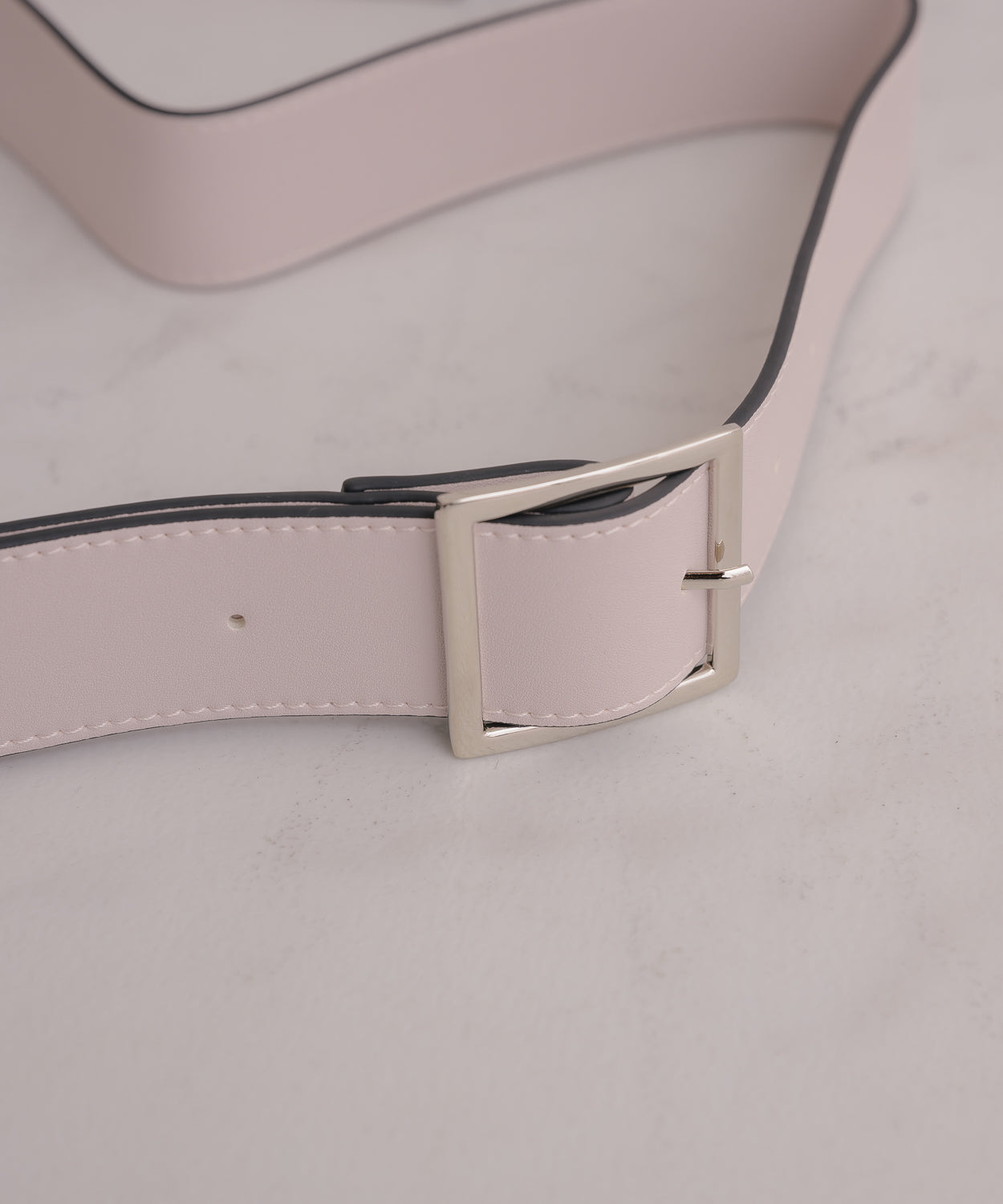 ビジューリボンモノグラムバッグ