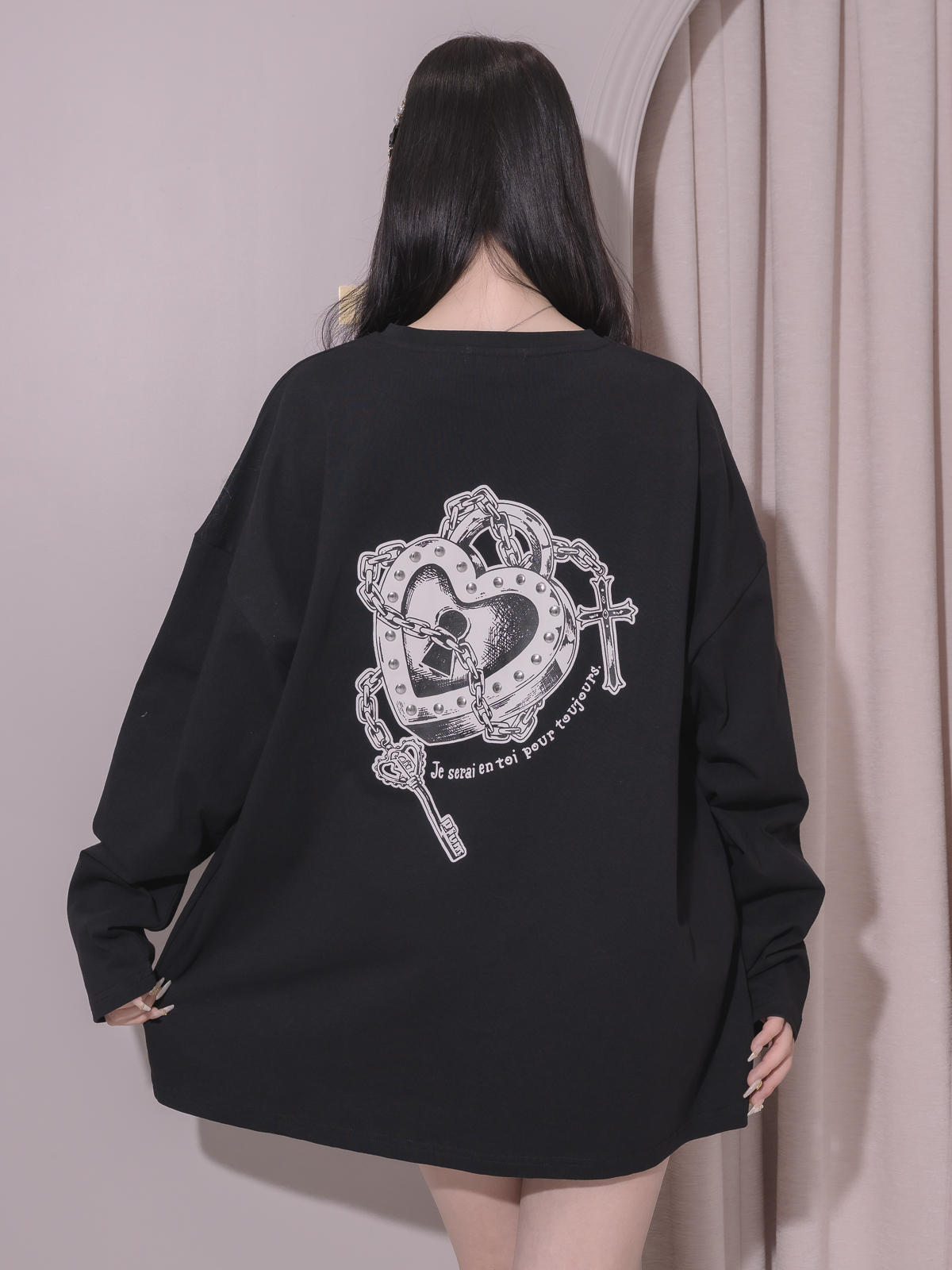 pium Heart padlock オーバーサイズロングTシャツ