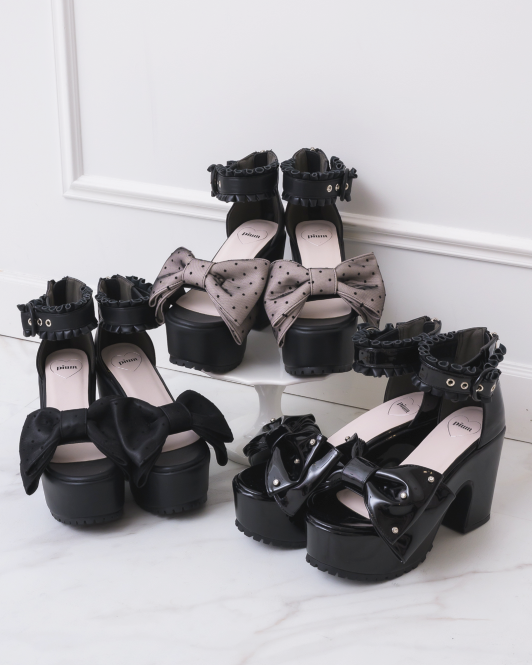 ボリュームリボンフリルベルトサンダル