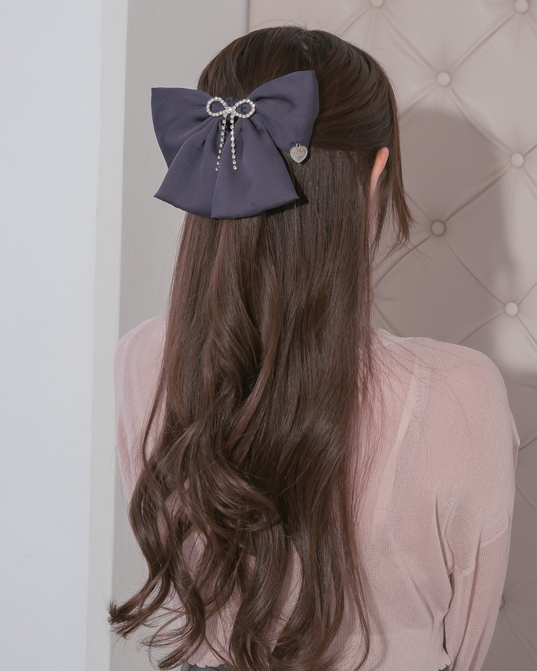 ビジュー付きサテンビッグリボンバレッタ