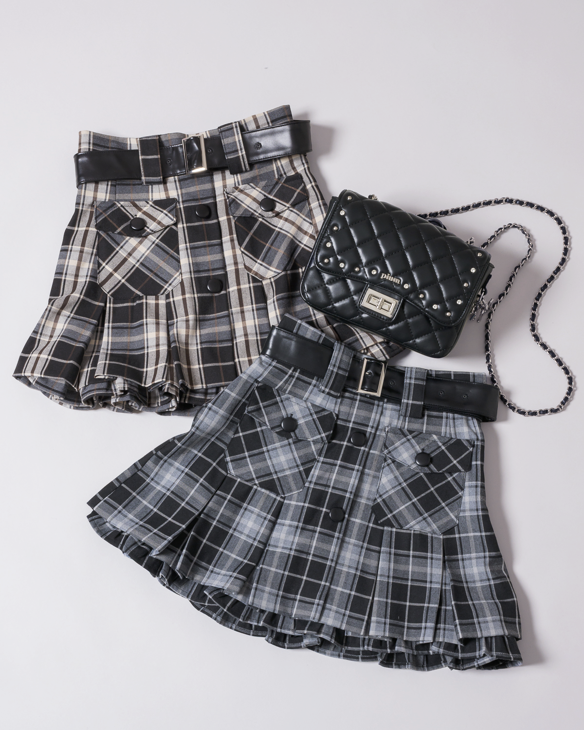 レザーベルトチェックプリーツミニスカート