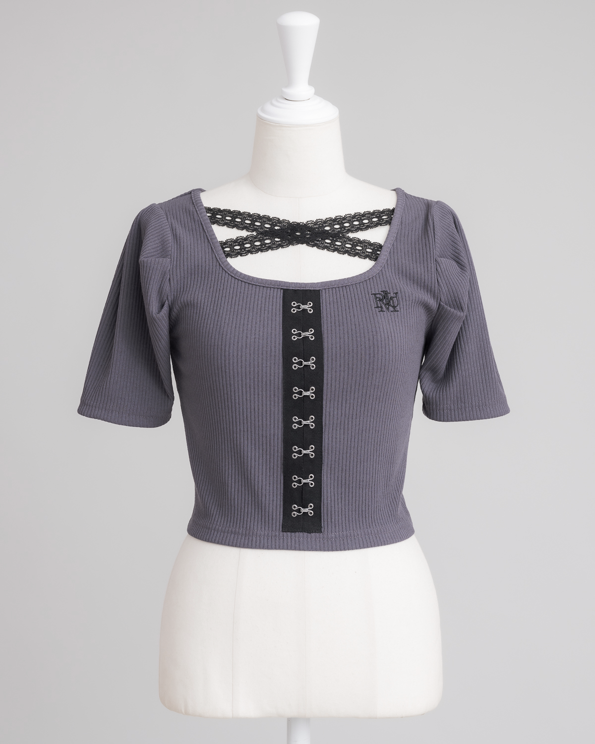 カラー:チャコール