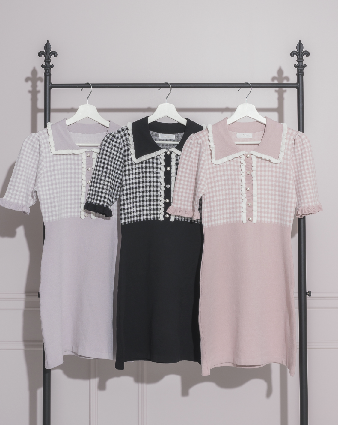 フリルカラーギンガムニットワンピース