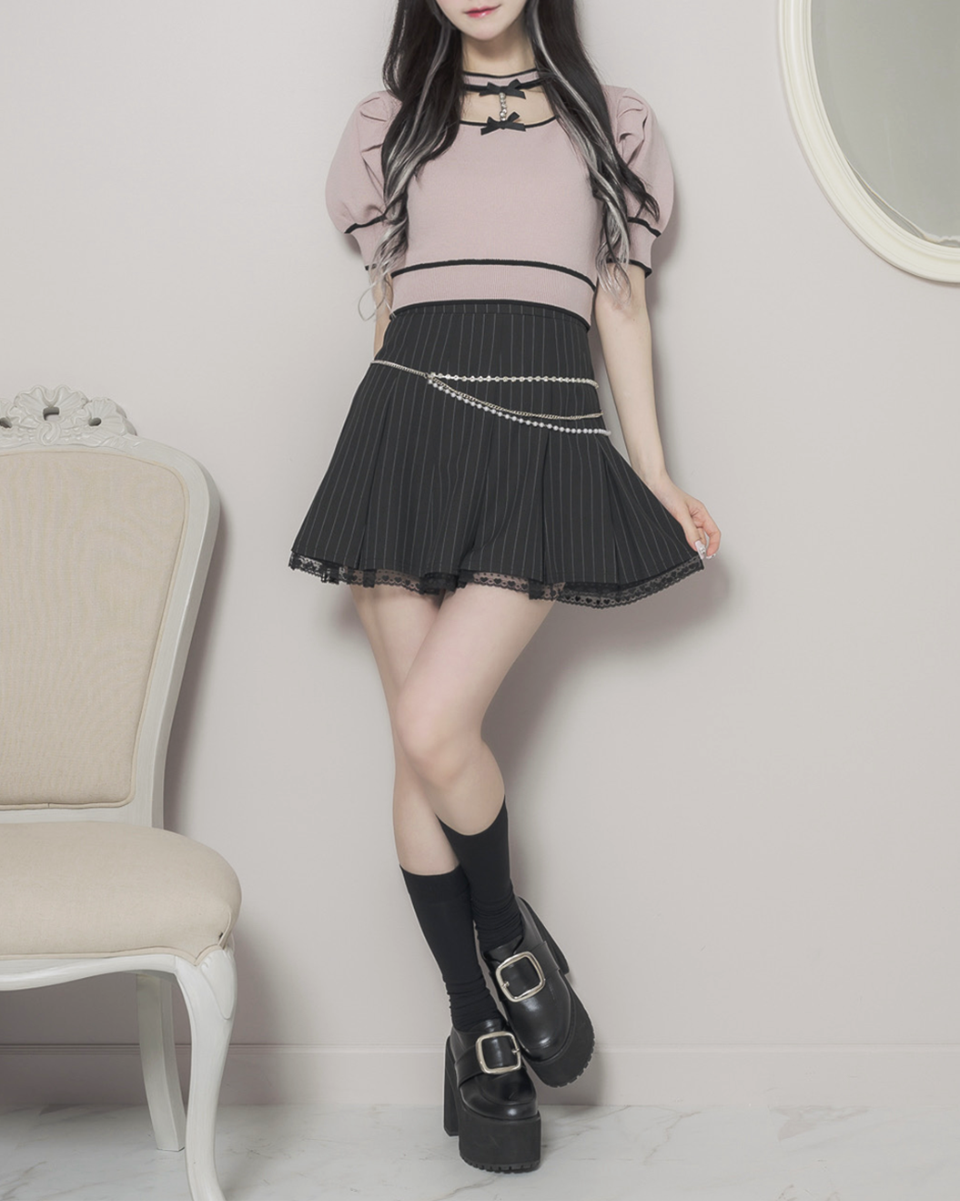 ビジューチェーン付きチェックプリーツスカパン