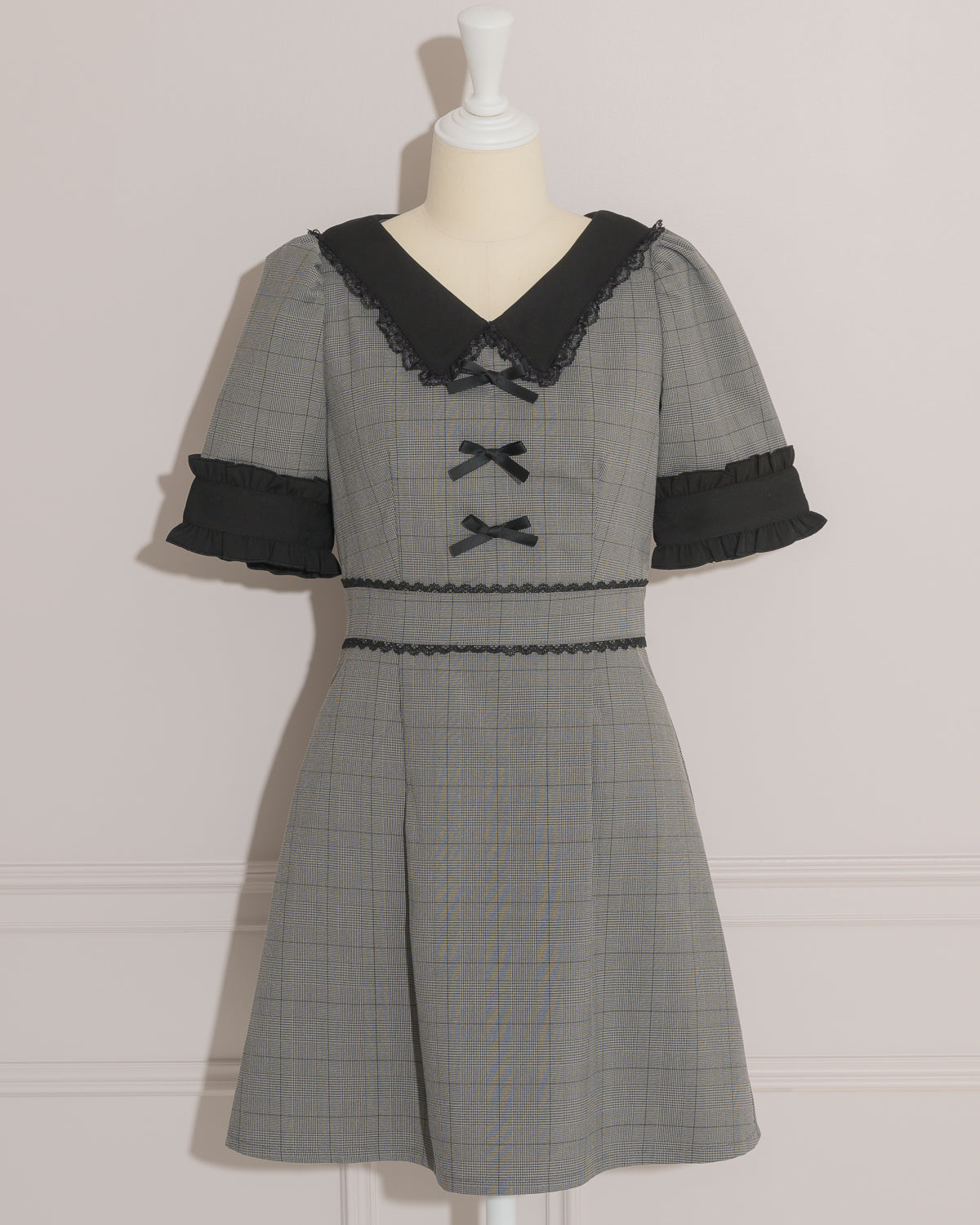 カラー:グレーチェック