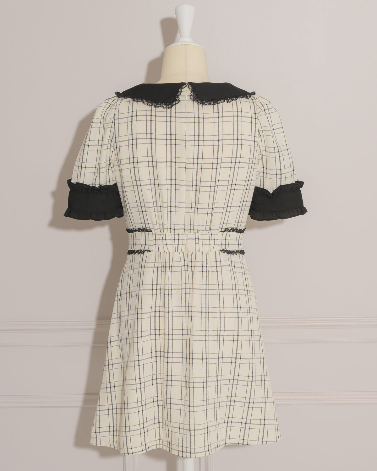 フロントリボン衿付きミニワンピ