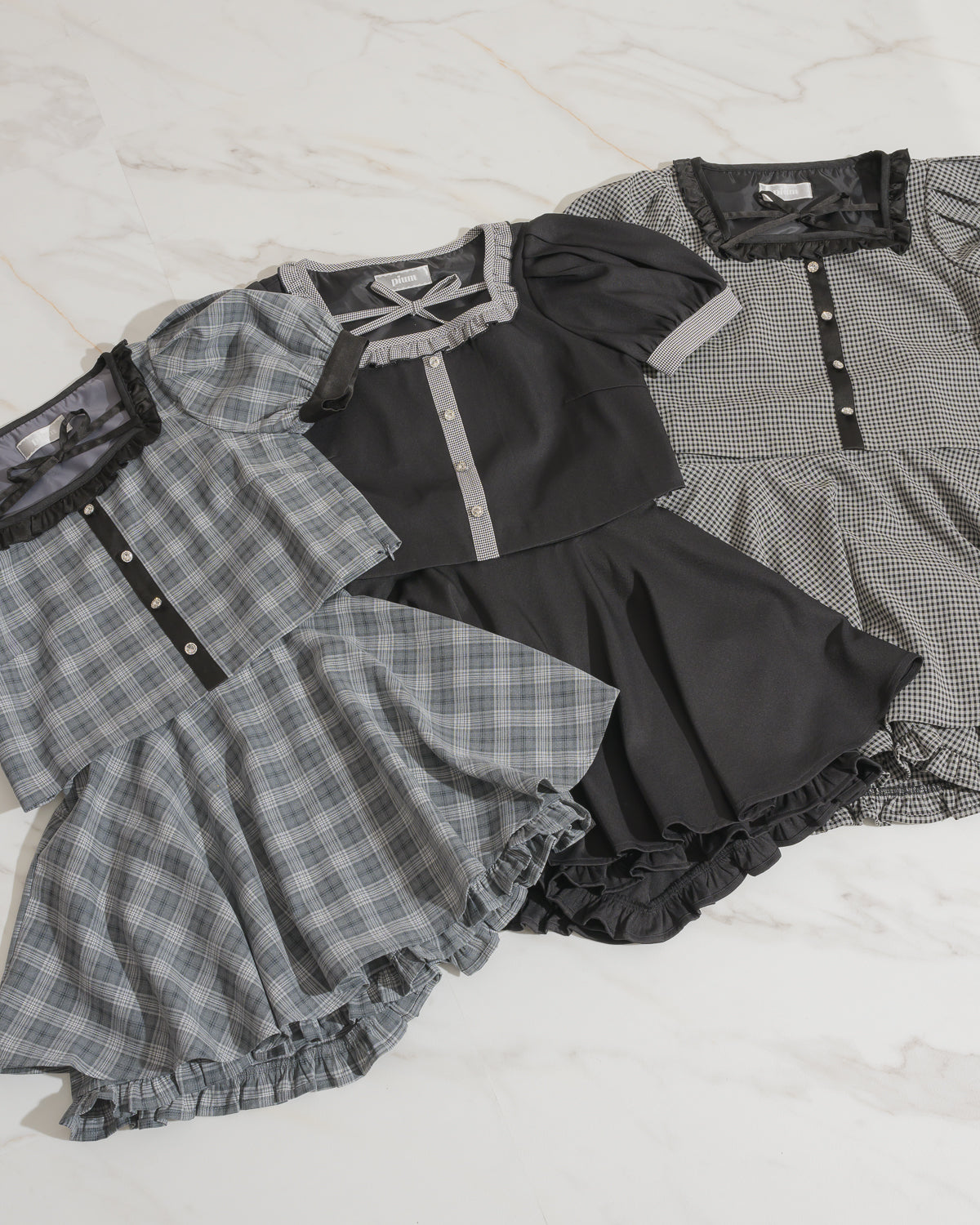 ボリュームフレアフリルスカパン