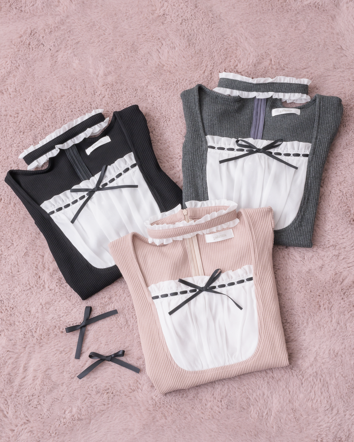 ラウンドフリルチョーカー半袖カットソー