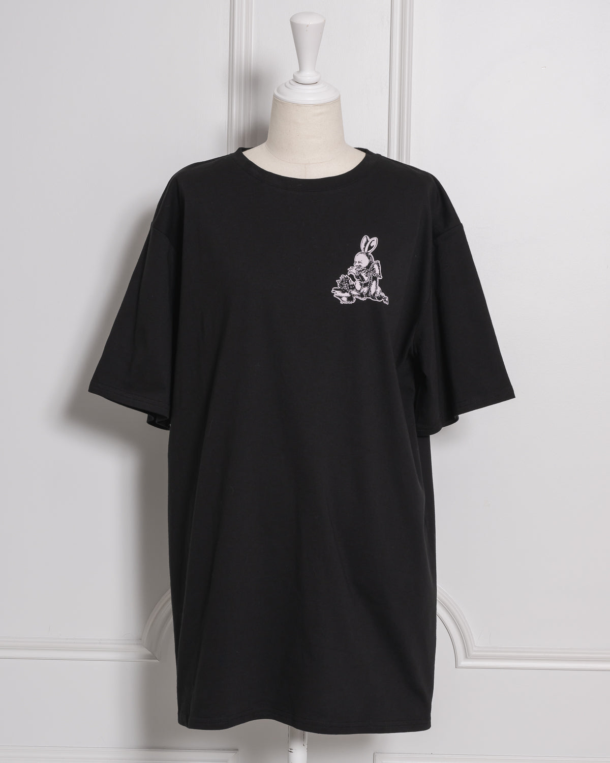 カラー:ブラック