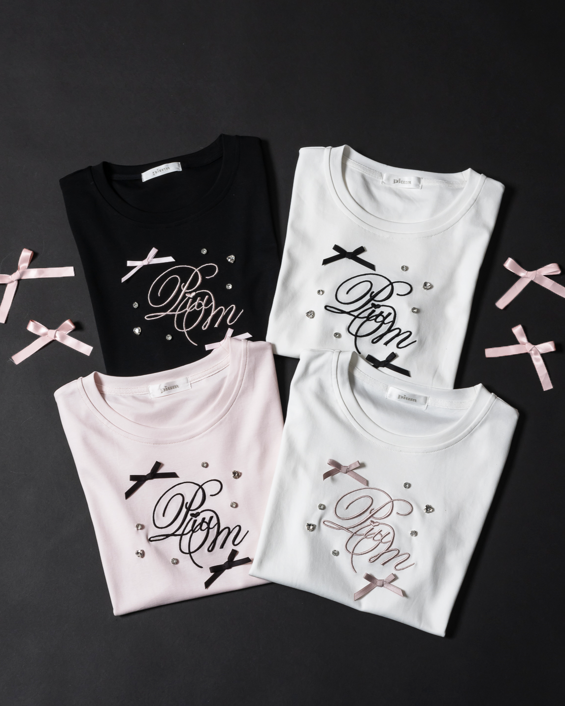 リボンビジューロゴ刺繍Tシャツ