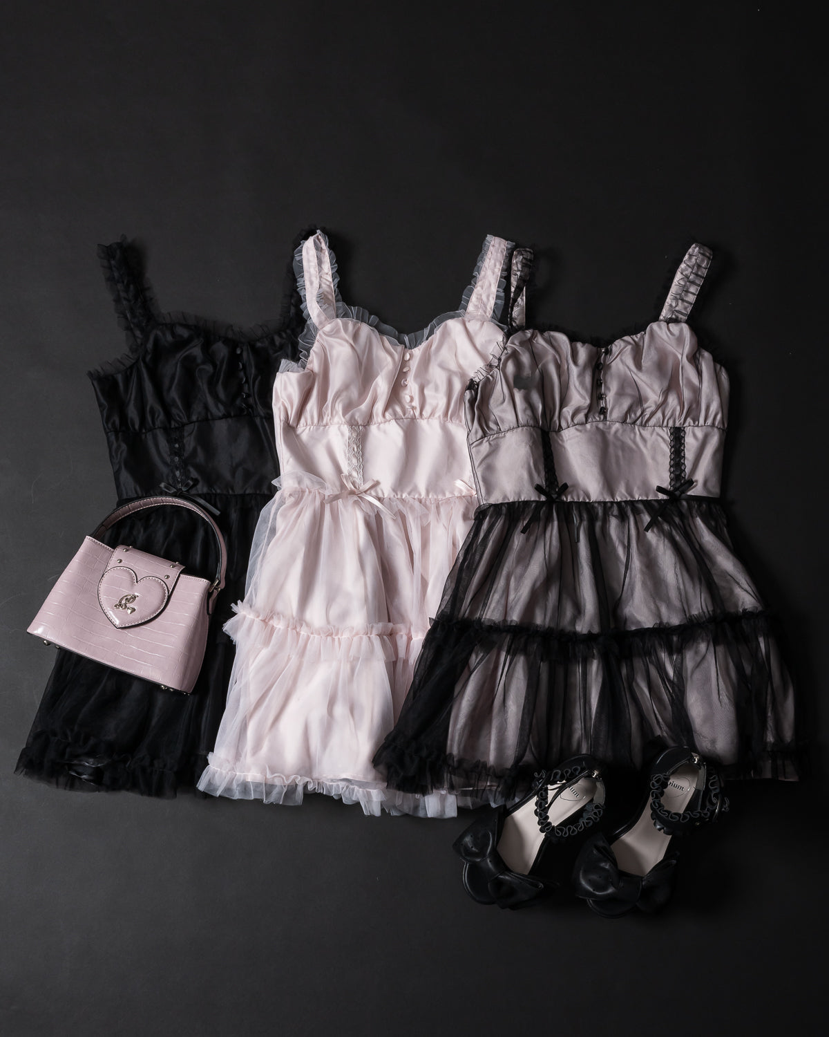 チュールフリルジャンパースカート