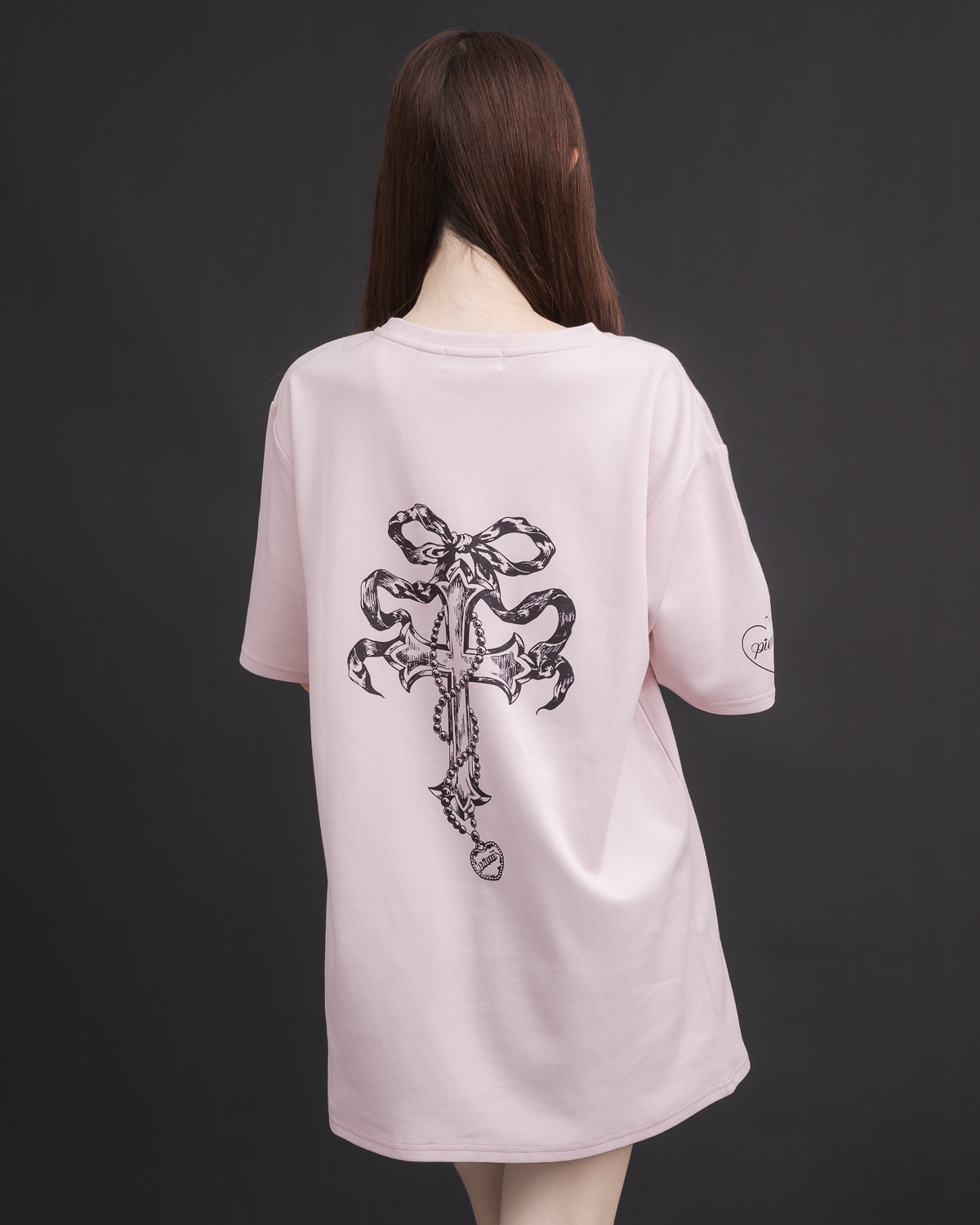 モデル身長:159cm/着用カラー : ピンク