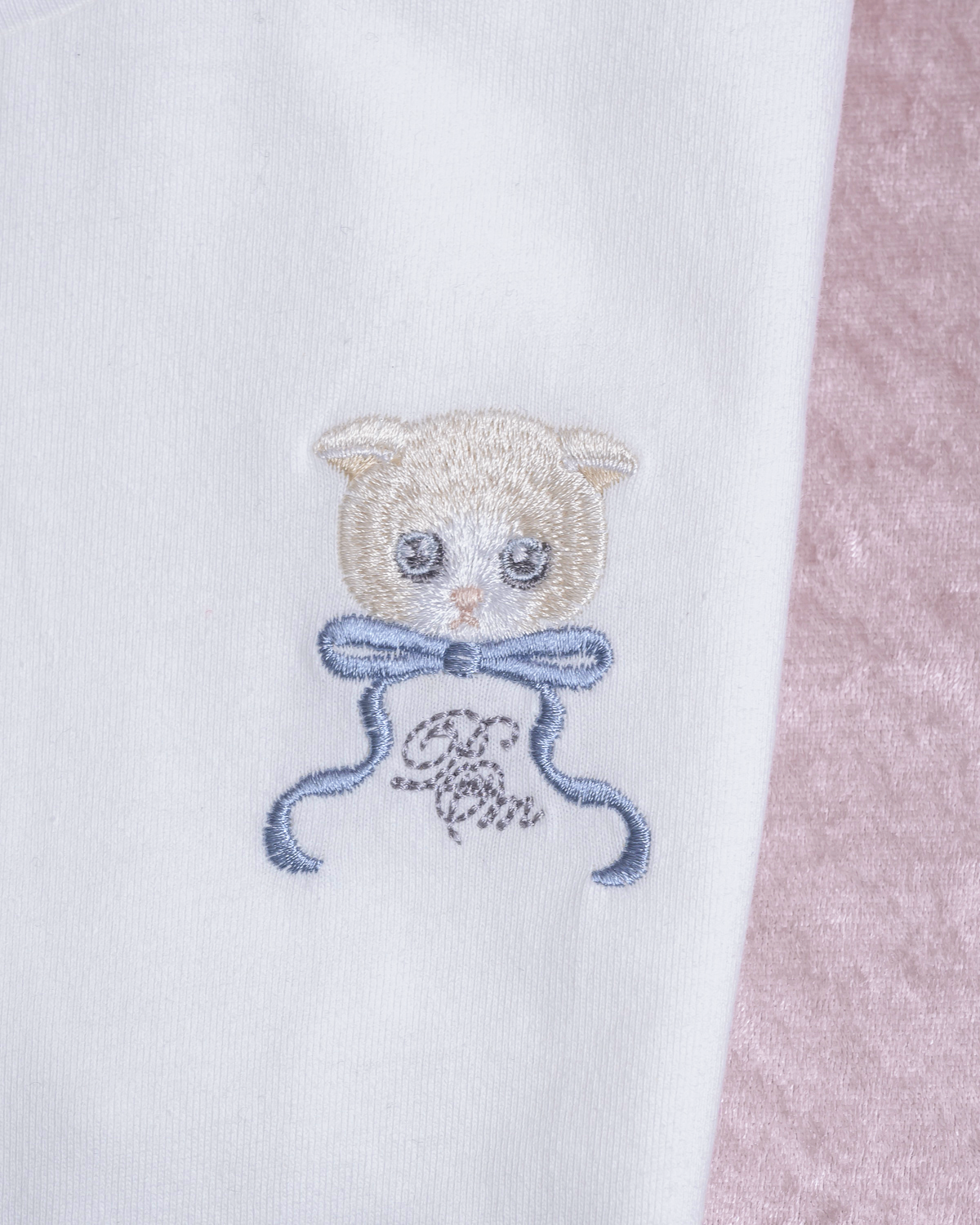 pium sweet kitten Tシャツ