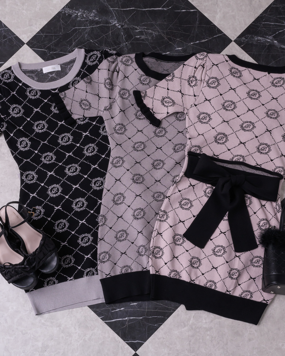 カラー:グレー×ブラック