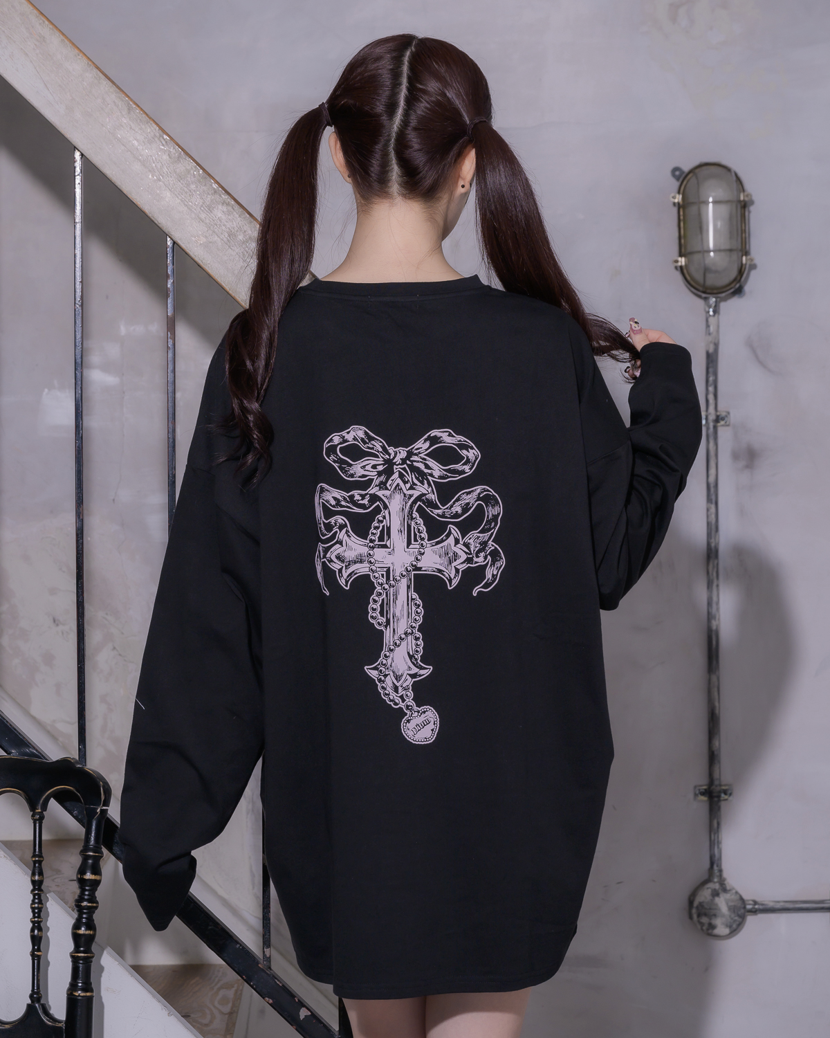 モデル身長:161cm/着用カラー:ブラック