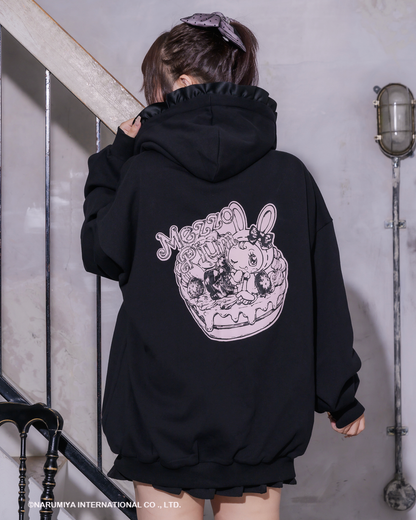 pium MezzoPiano 黒 フード付きパーカー pium MezzoPiano 黒 フード付きパーカー