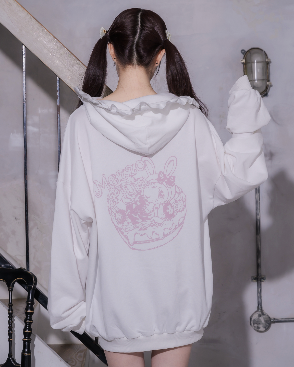 pium×Mezzo Piano ベリエちゃんハートケーキパーカー pium×Mezzo Piano ベリエちゃんハートケーキパーカー