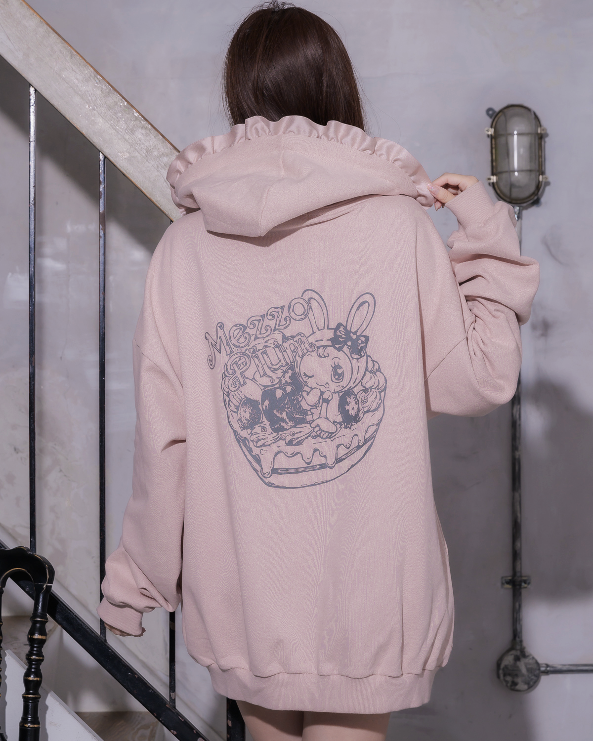 メゾピアノ ベリエちゃん ショート丈ジップパーカー ベリエちゃん メゾピアノ ベリエちゃん ショート丈ジップパーカー ベリエちゃん