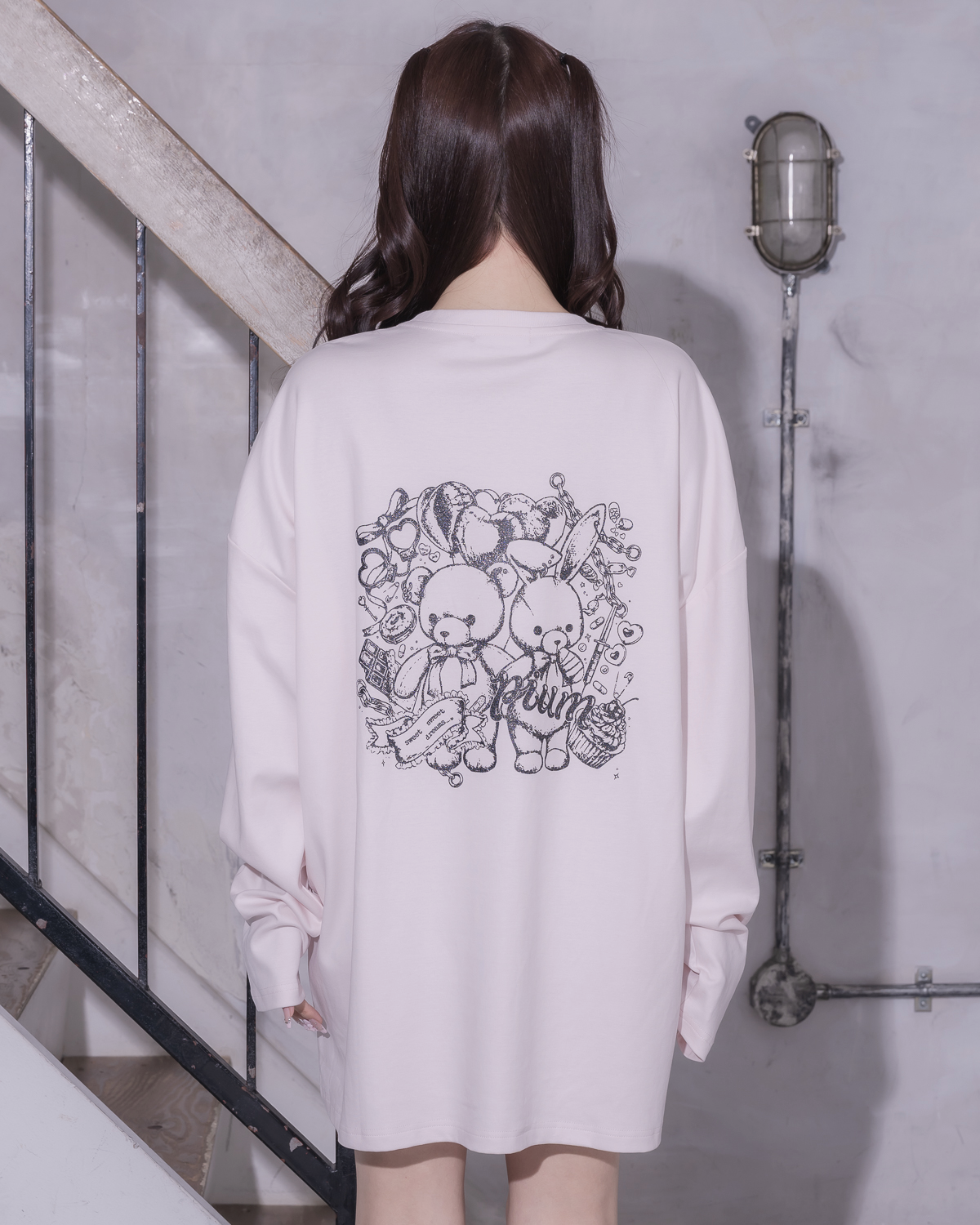 pium teddy friends オーバーサイズロングTシャツ pium teddy friends オーバーサイズロングTシャツ