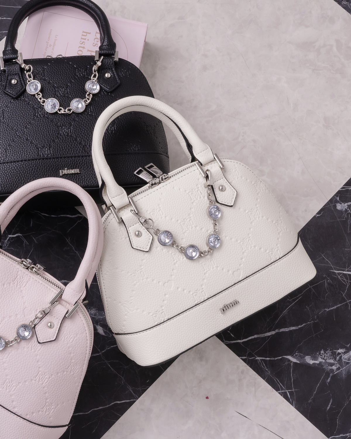 カラー:ホワイト