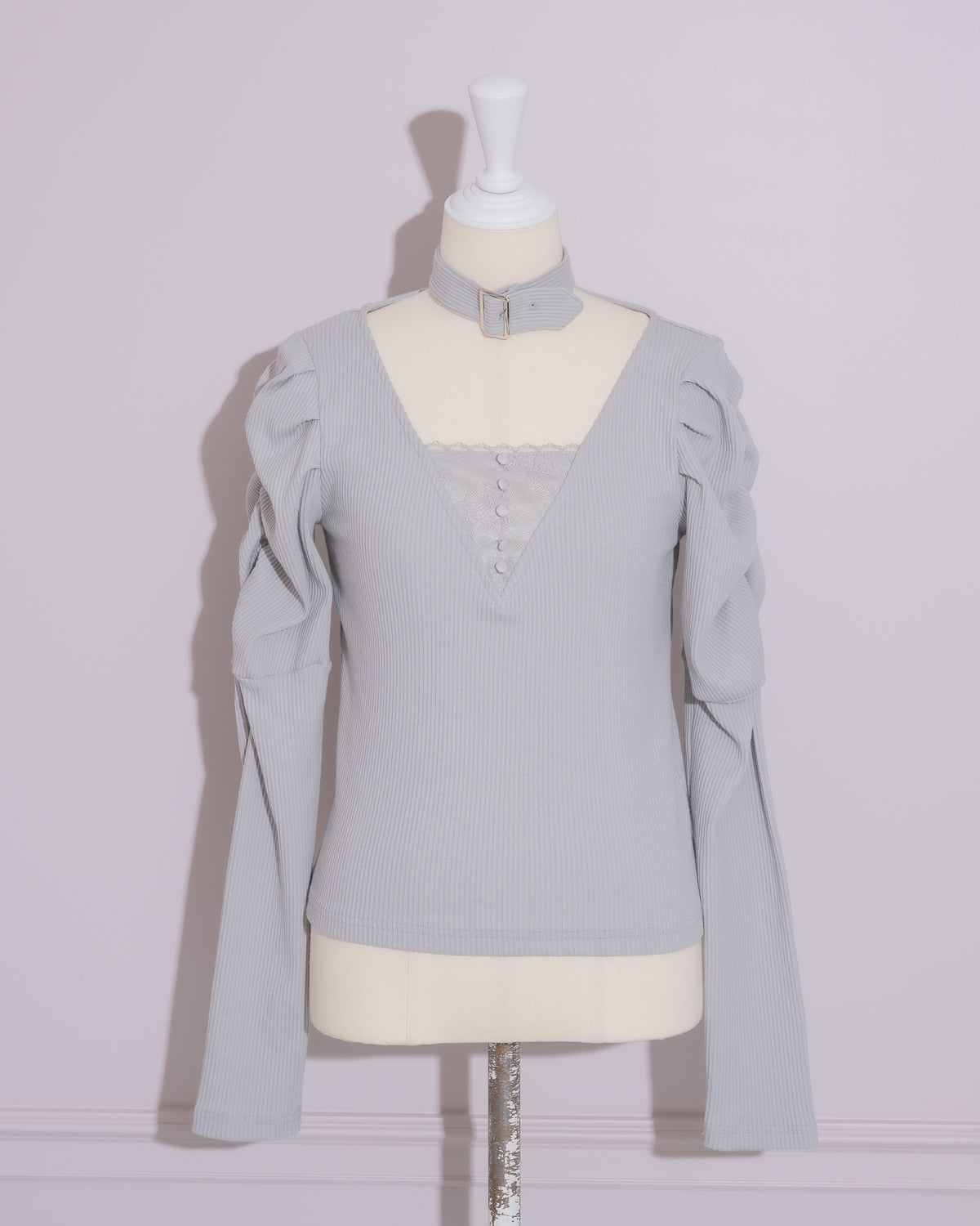 チョーカーベルトカットソー