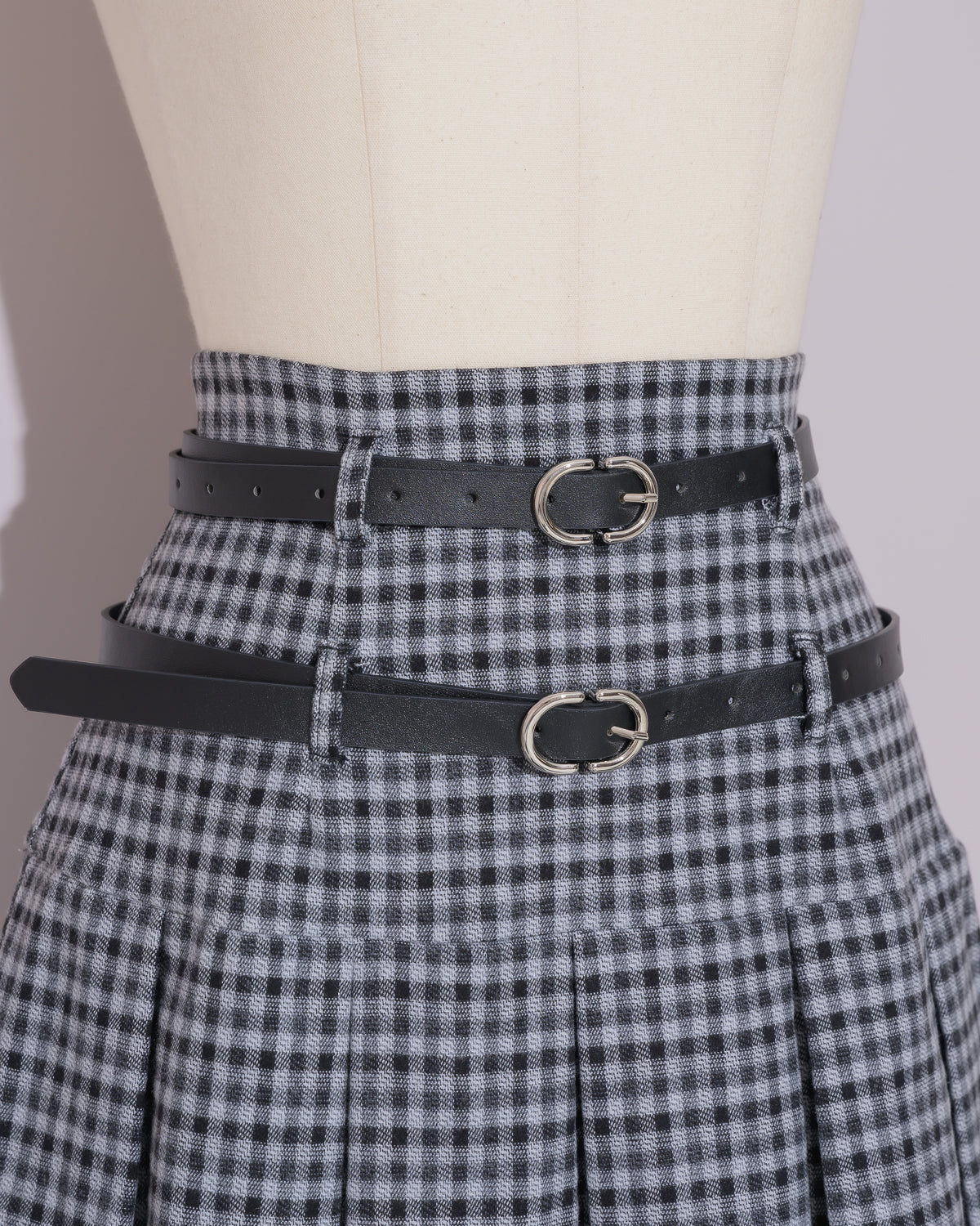 ダブルベルトプリーツミニスカート