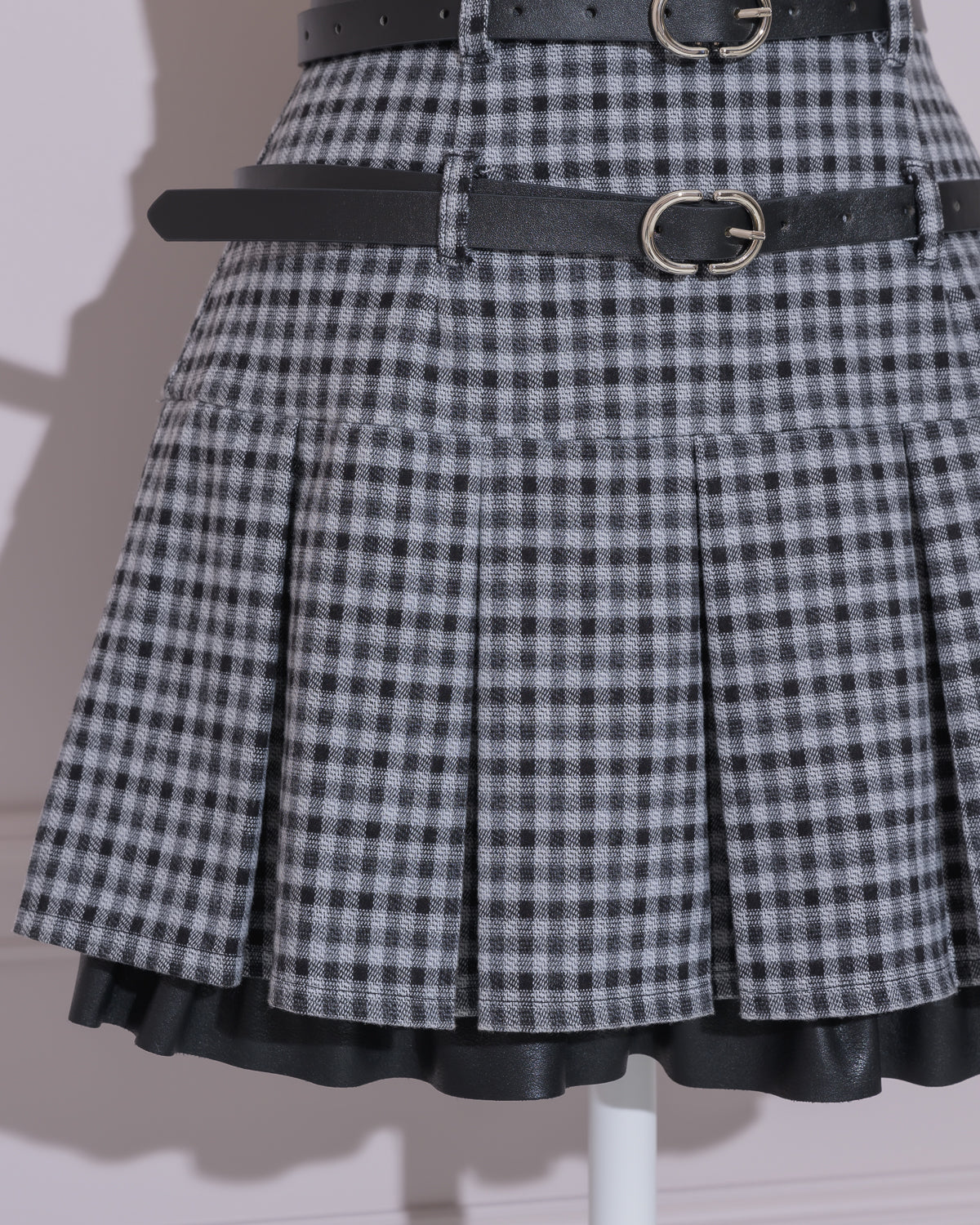 ダブルベルトプリーツミニスカート