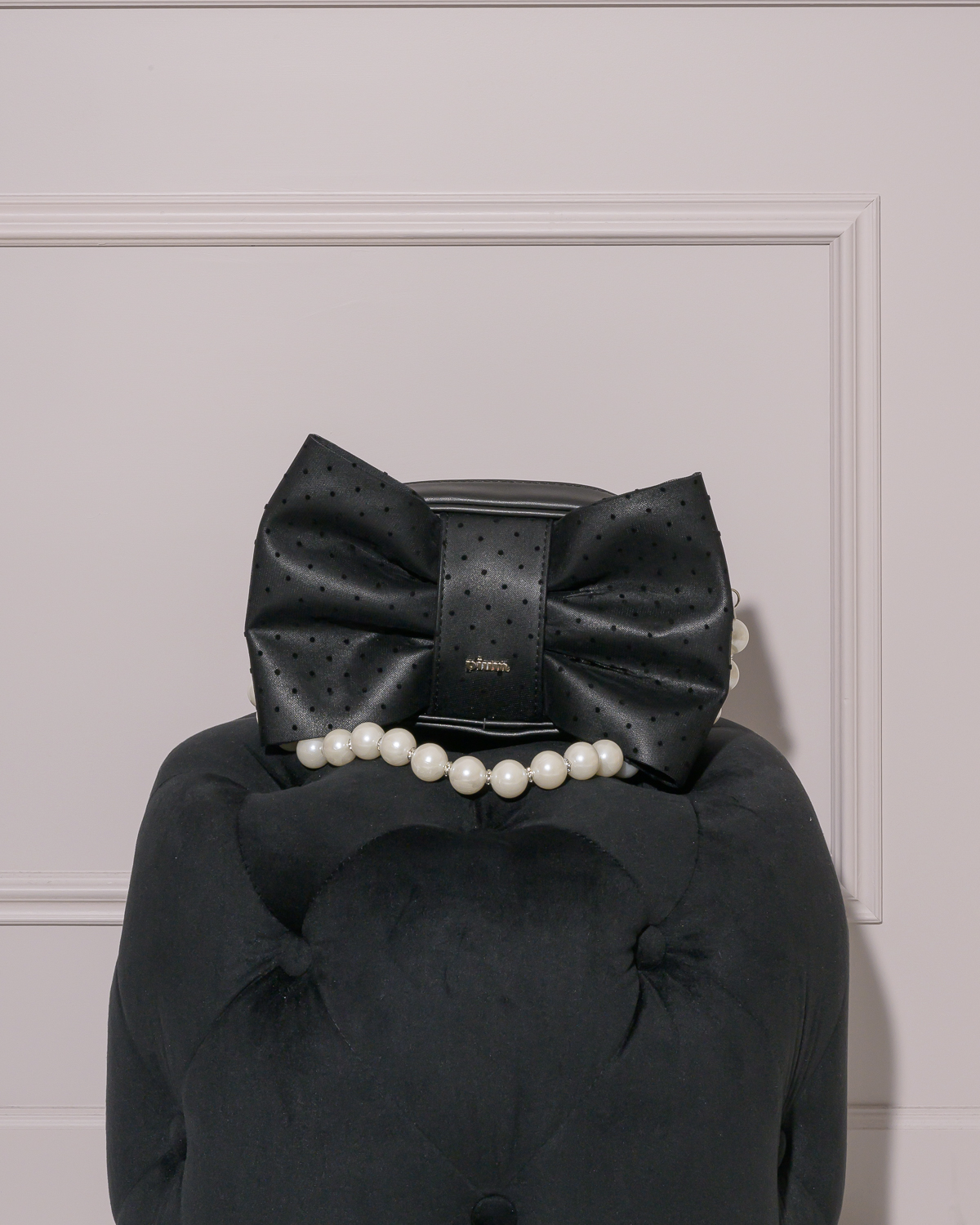 カラー:ブラック