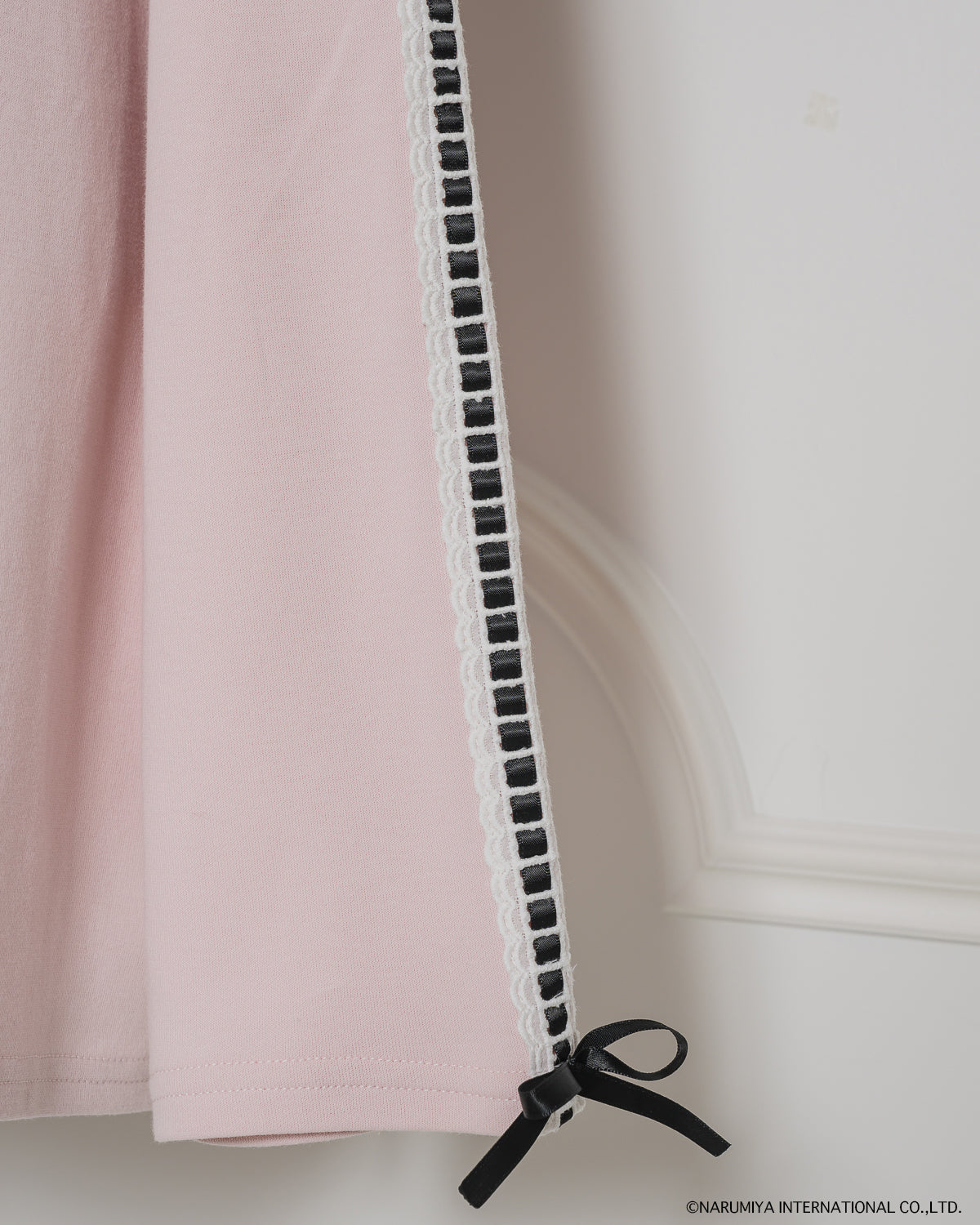 カラー：ピンク