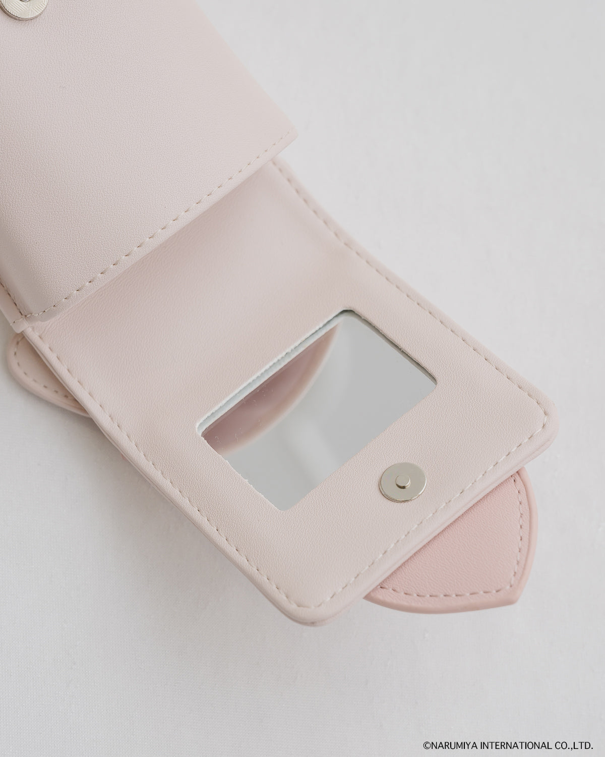 カラー：ベビーピンク