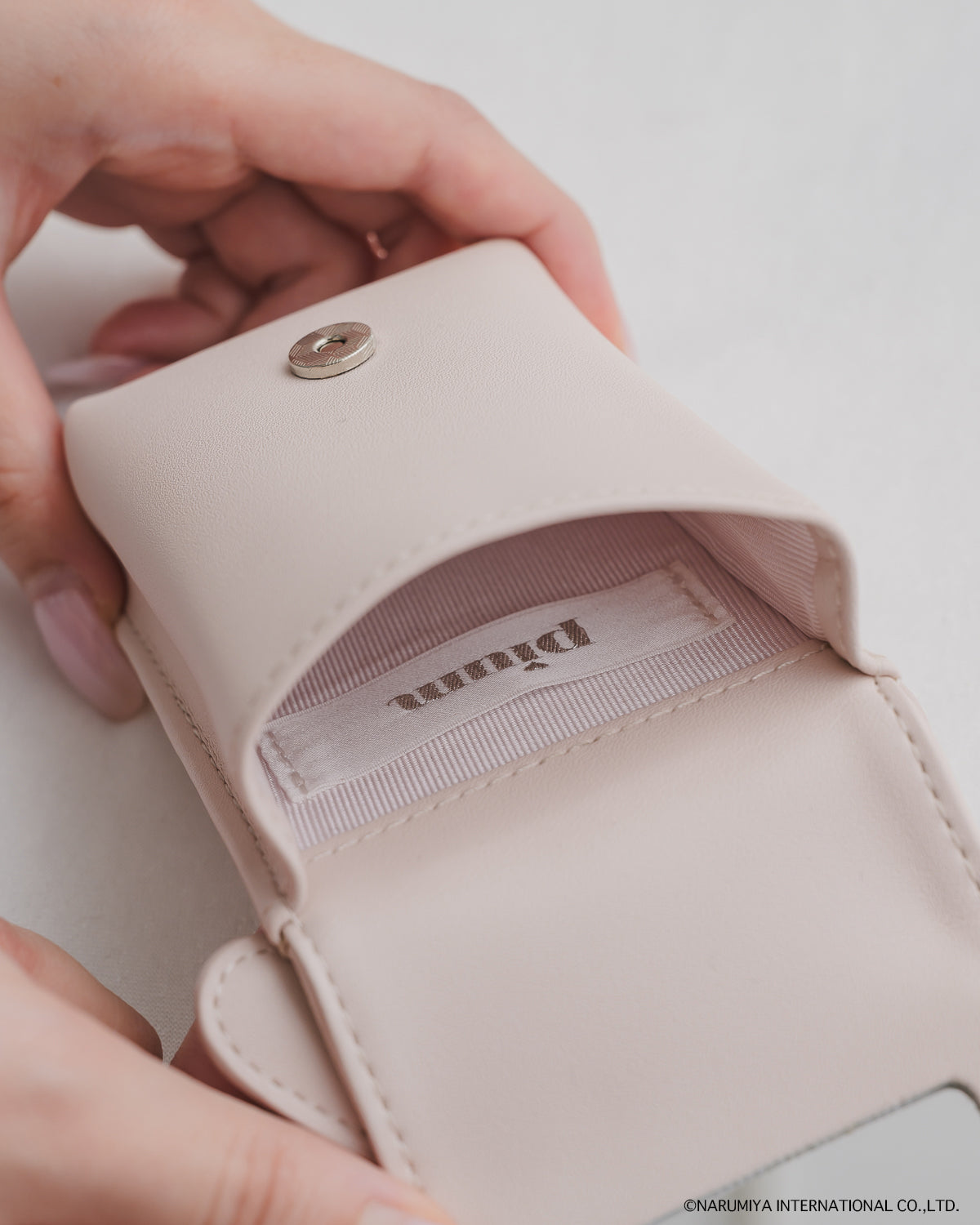 カラー：ベビーピンク