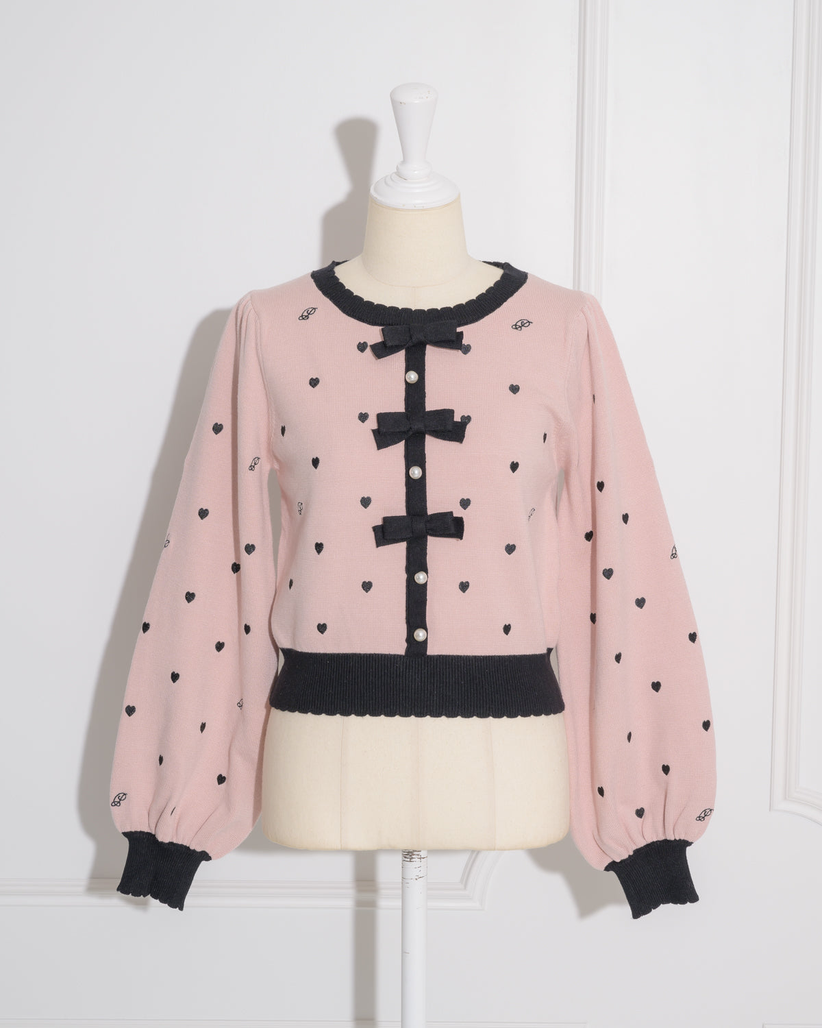 カラー:ピンク×ブラック