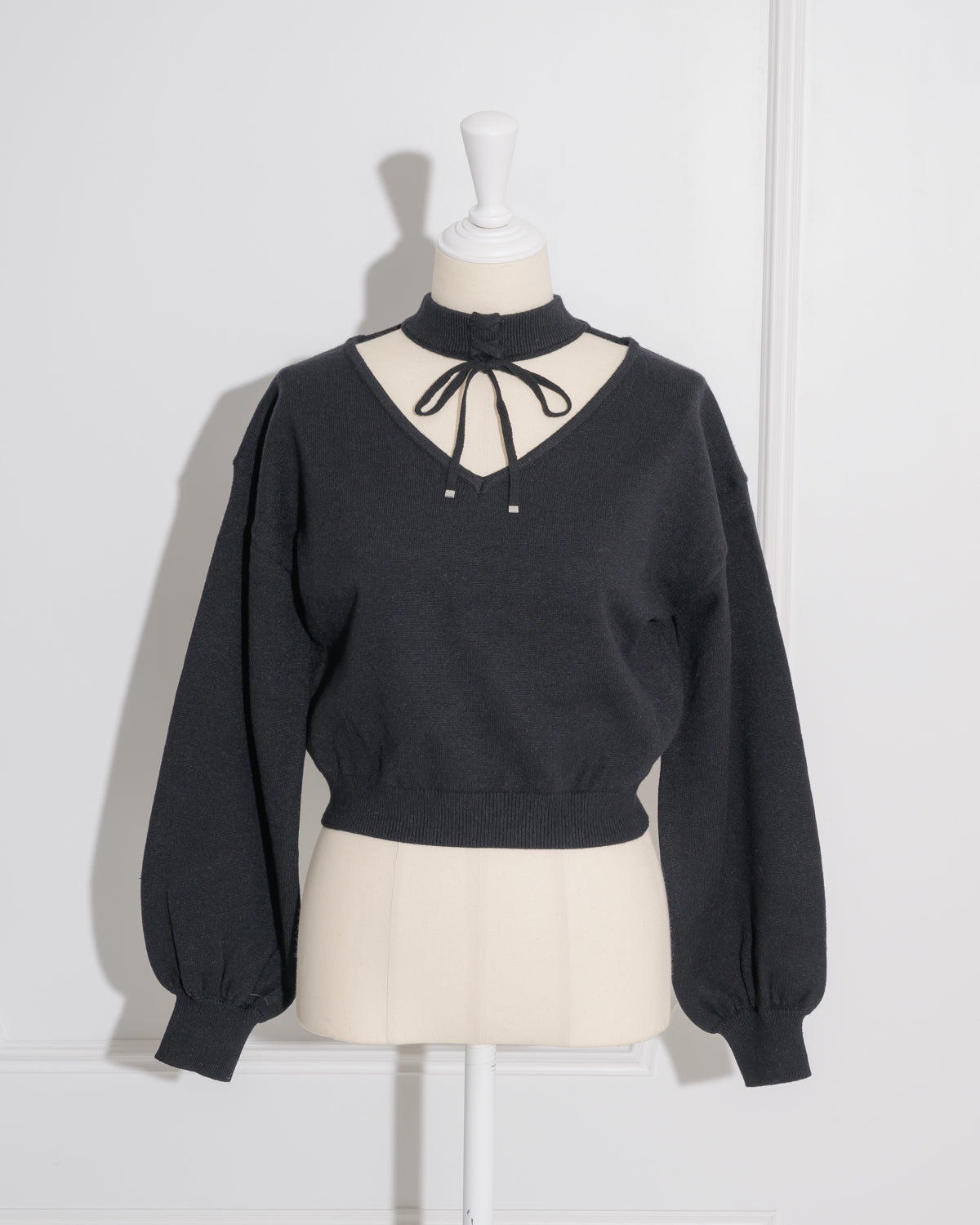 カラー:ブラック