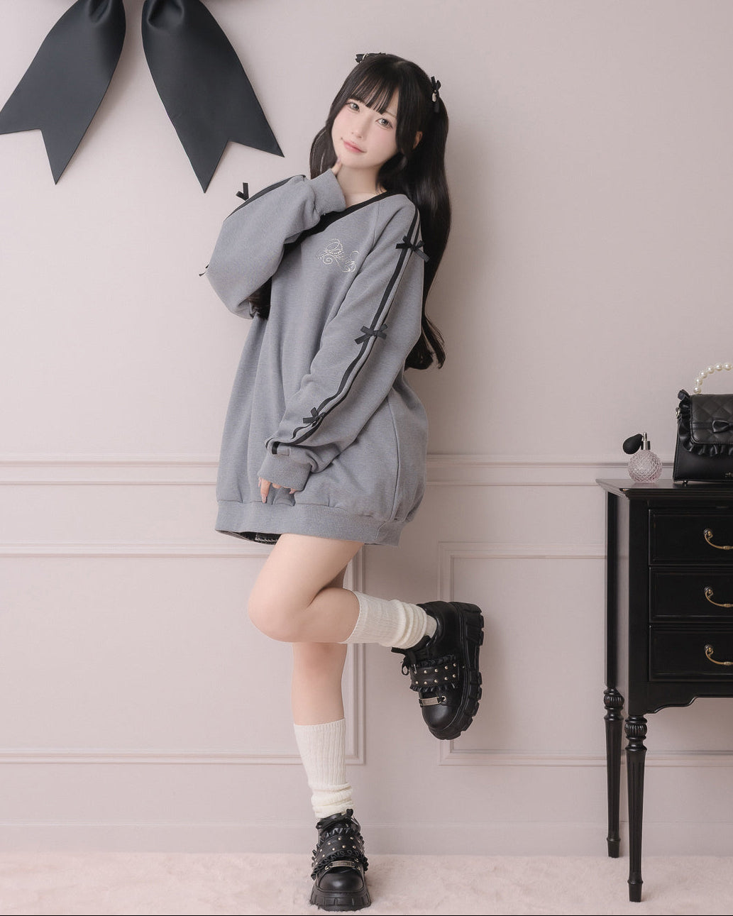 モデル身長：157cm/着用カラー:グレー