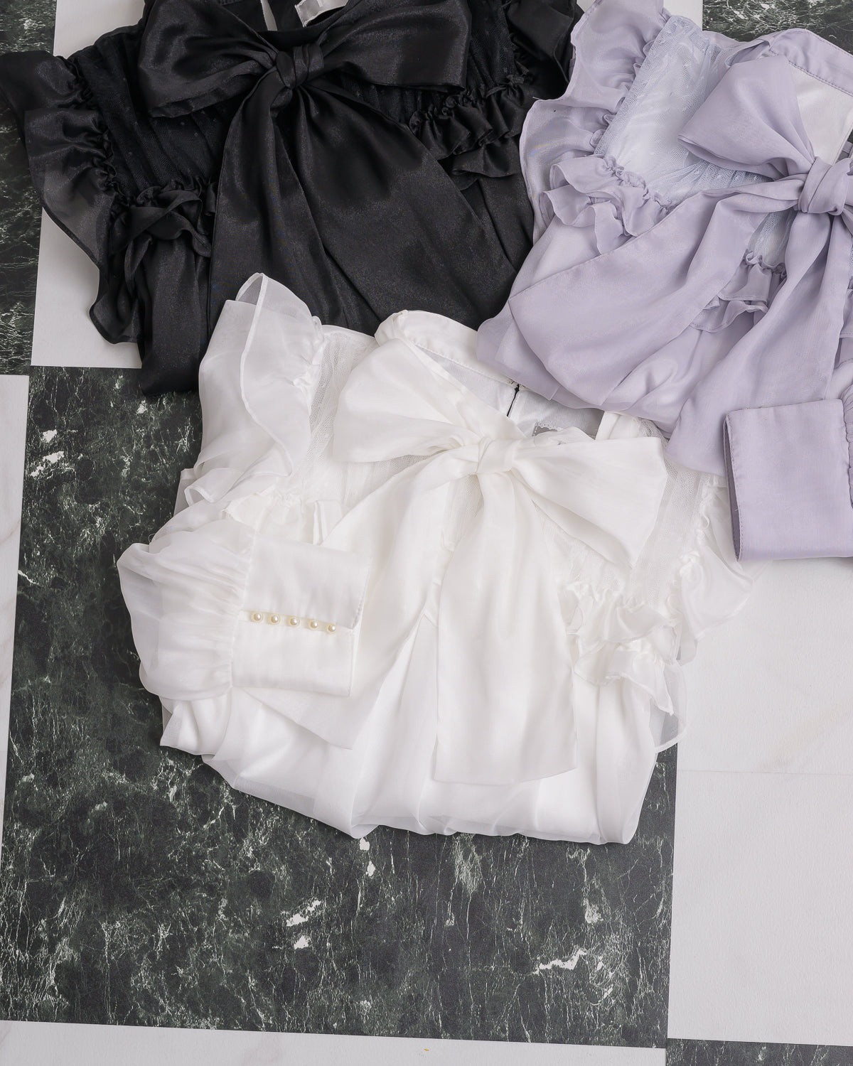 カラー:ホワイト