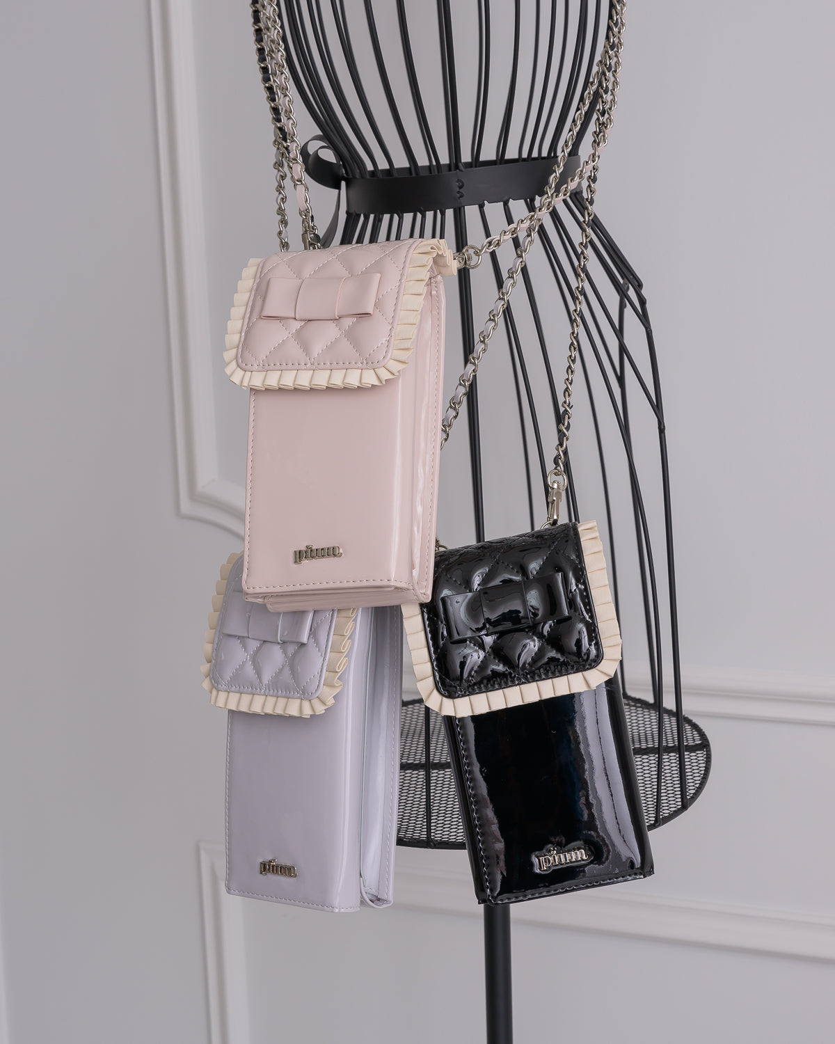 フロントリボンエナメルフォンホルダー