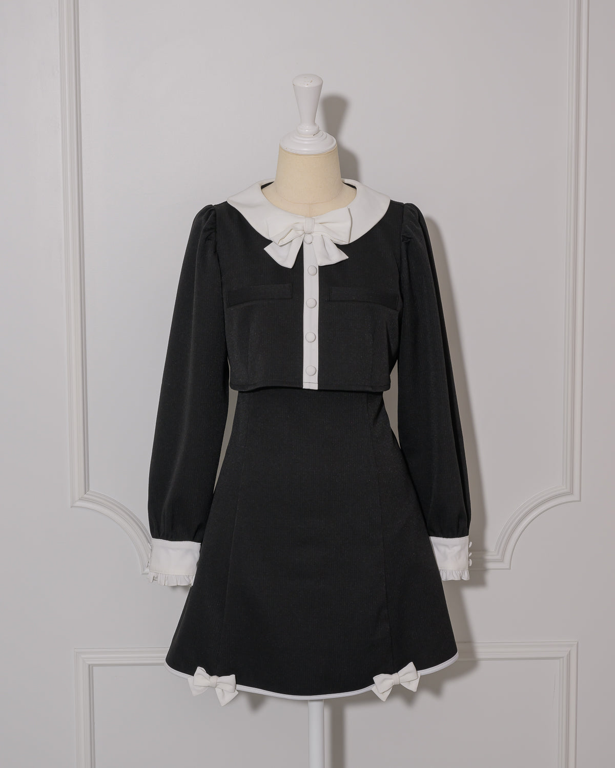 カラー:ブラック