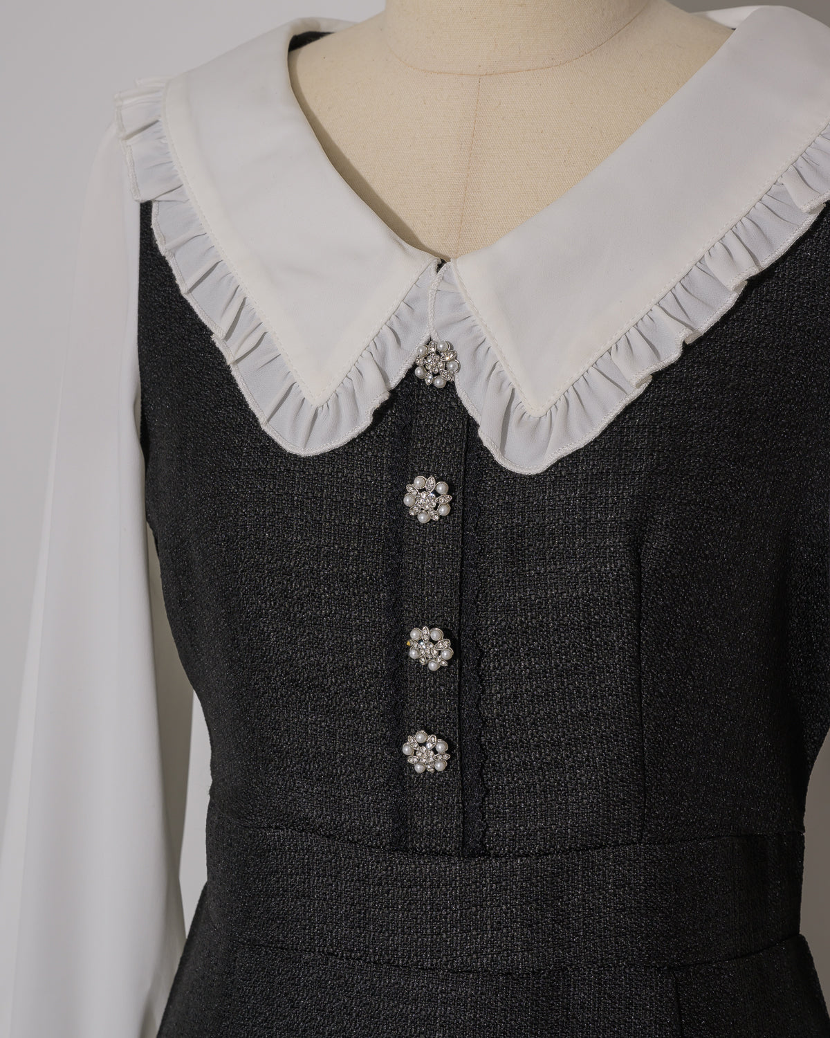 フリルカラーツイードミニワンピース