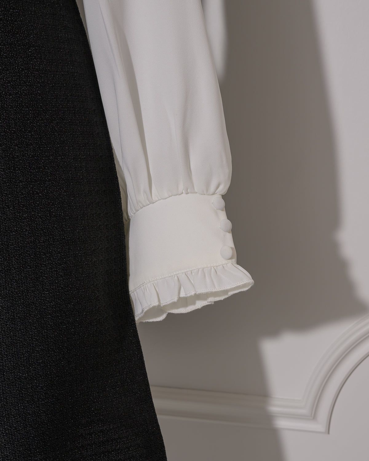 フリルカラーツイードミニワンピース