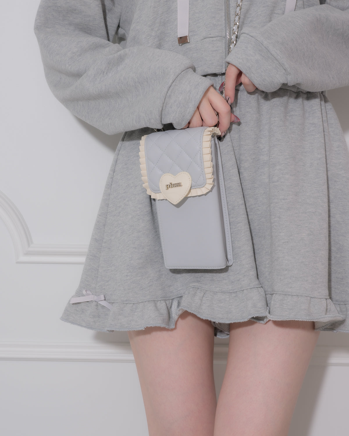 カラー:ブルーグレー