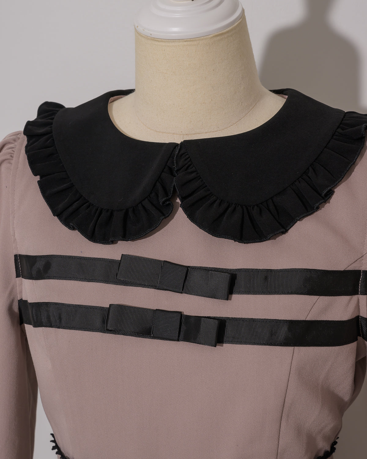 リボンテープフリルカラーセットアップ