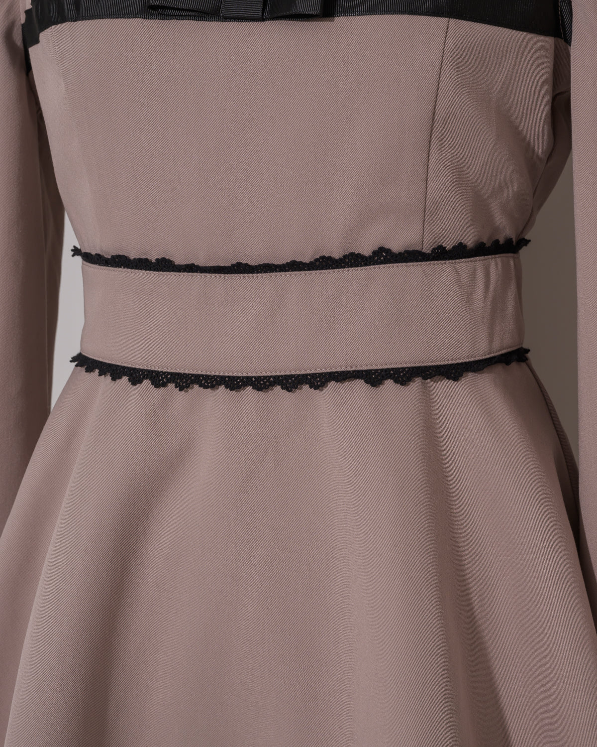 リボンテープフリルカラーセットアップ