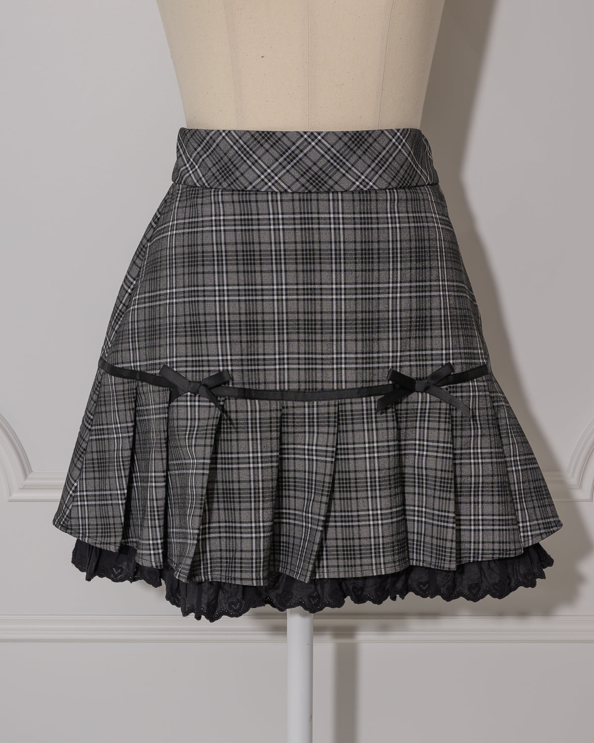 カラー:ブラック