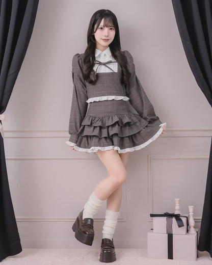 モデル身長：152cm/着用カラー：ブラウンチェック